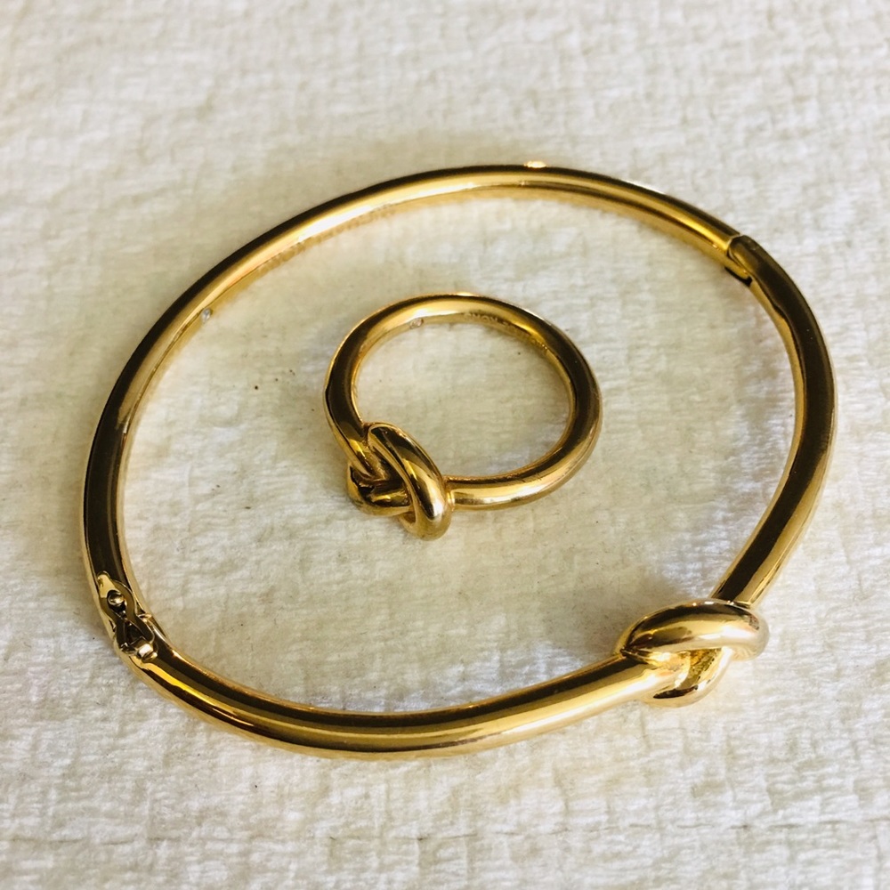 Michael Kors Gold-Tone Knot Set